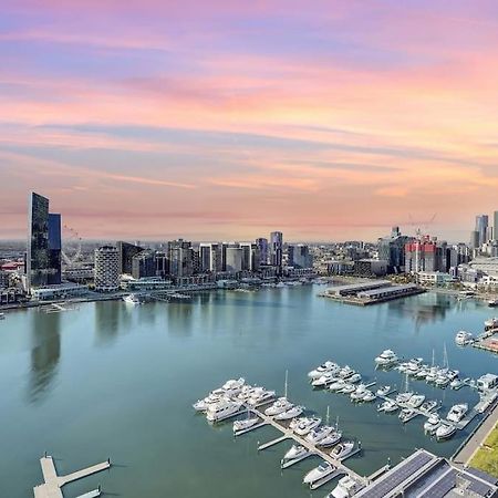 Appartamento Wake Up In Front Of Water Bay Beckons- 2B2B1C Melbourne Esterno foto